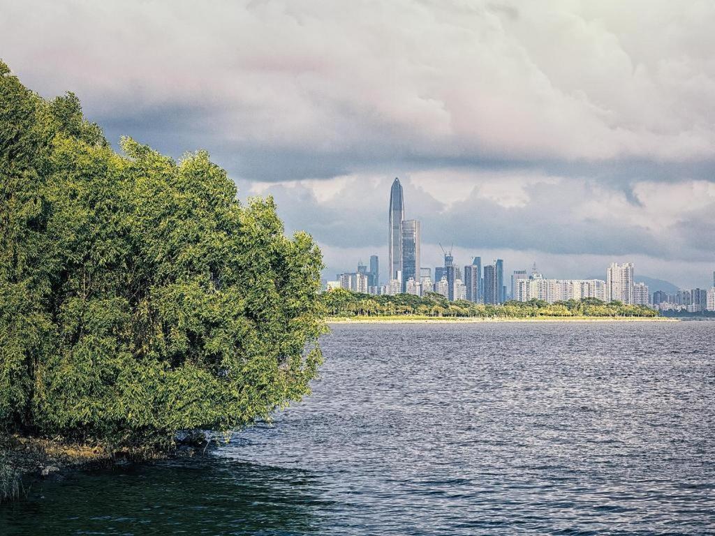 Shenzhen L.Gem Hotel Екстериор снимка