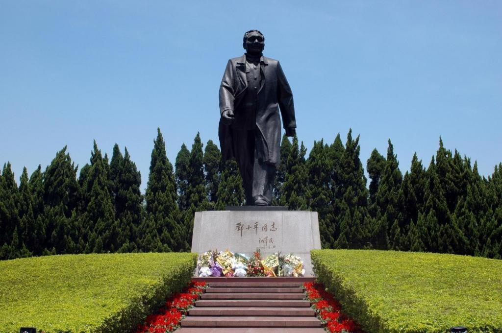 Shenzhen L.Gem Hotel Екстериор снимка
